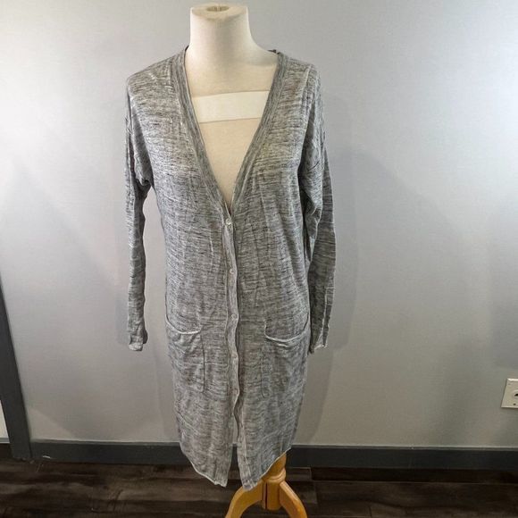 🌿4/$35🌿‎ H&M Grey Long Button Down Cardigan (XS) - Picture 2 of 10